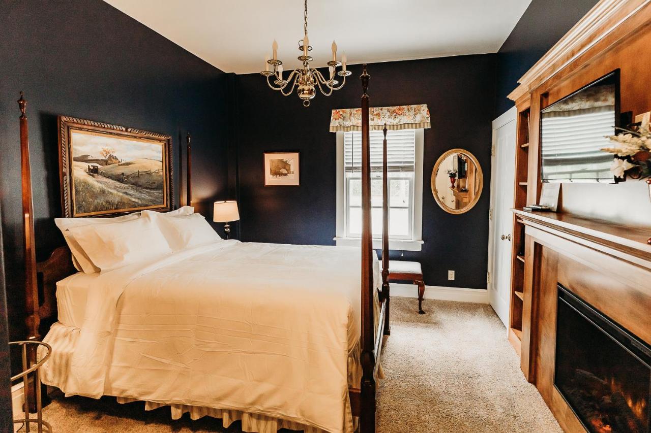 The Rochester Inn Sheboygan Falls Ngoại thất bức ảnh