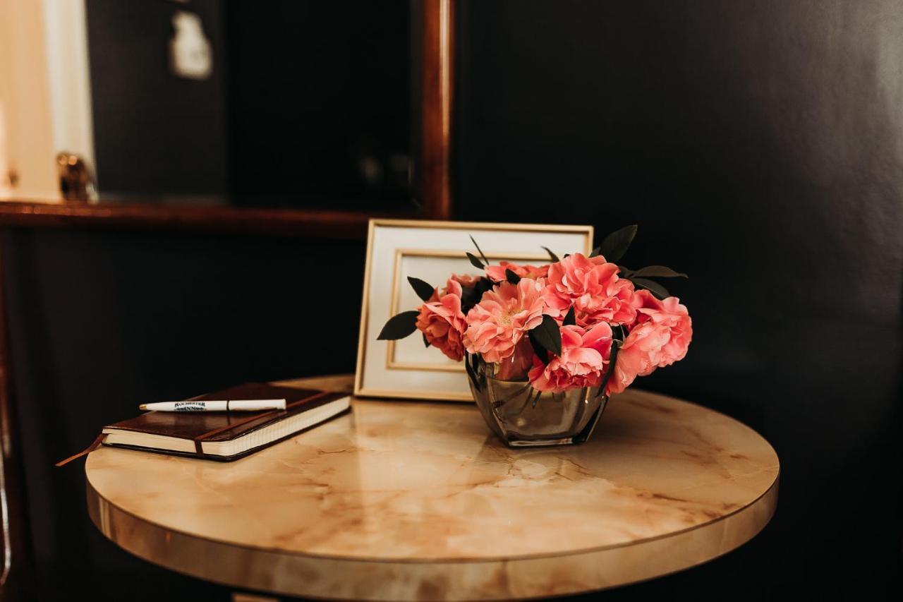 The Rochester Inn Sheboygan Falls Ngoại thất bức ảnh